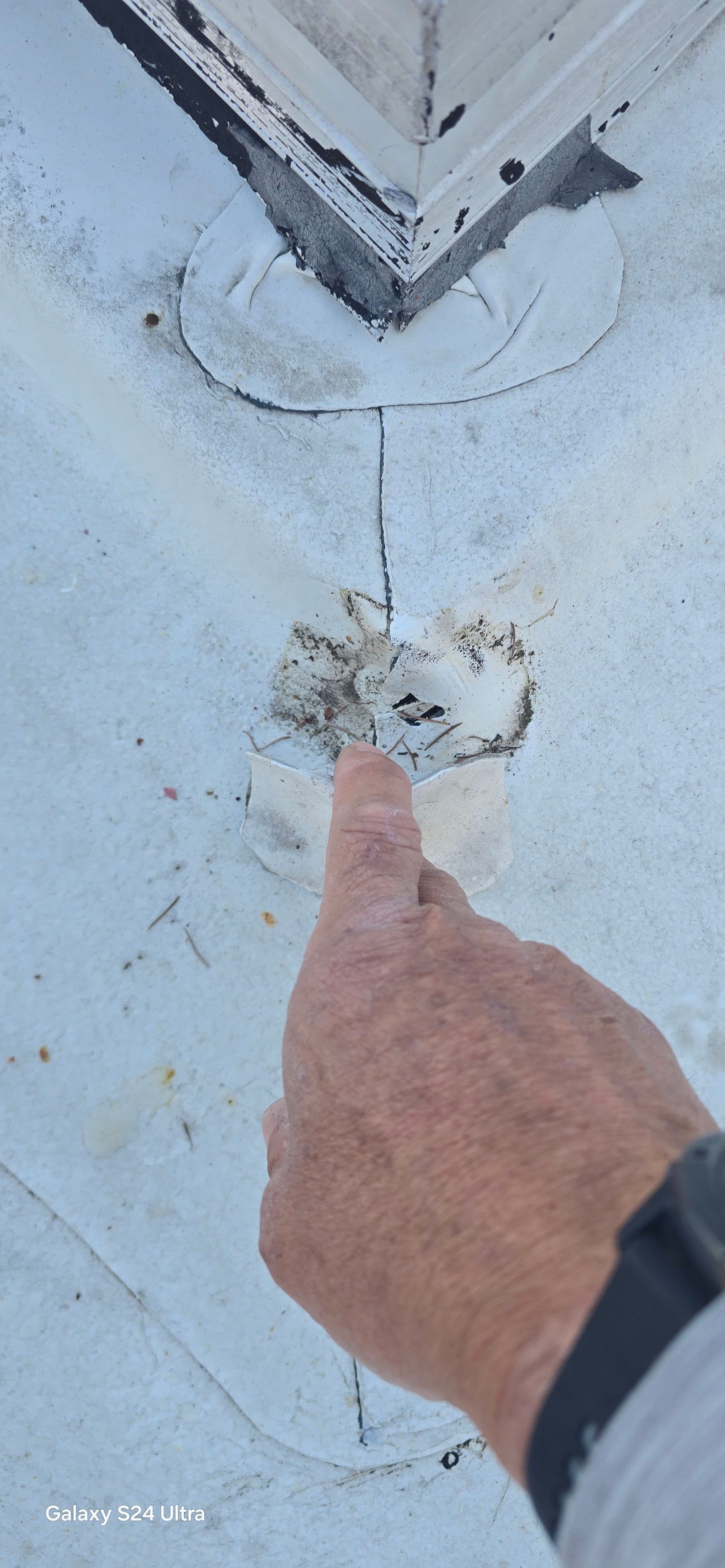 Gallery photos for Ensuring Home Safety with a Detailed TPO Roof Inspection: Image #5